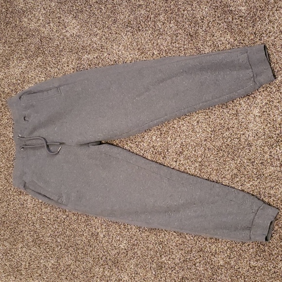 No Boundaries fleece lined sweat pants - Picture 3 of 6